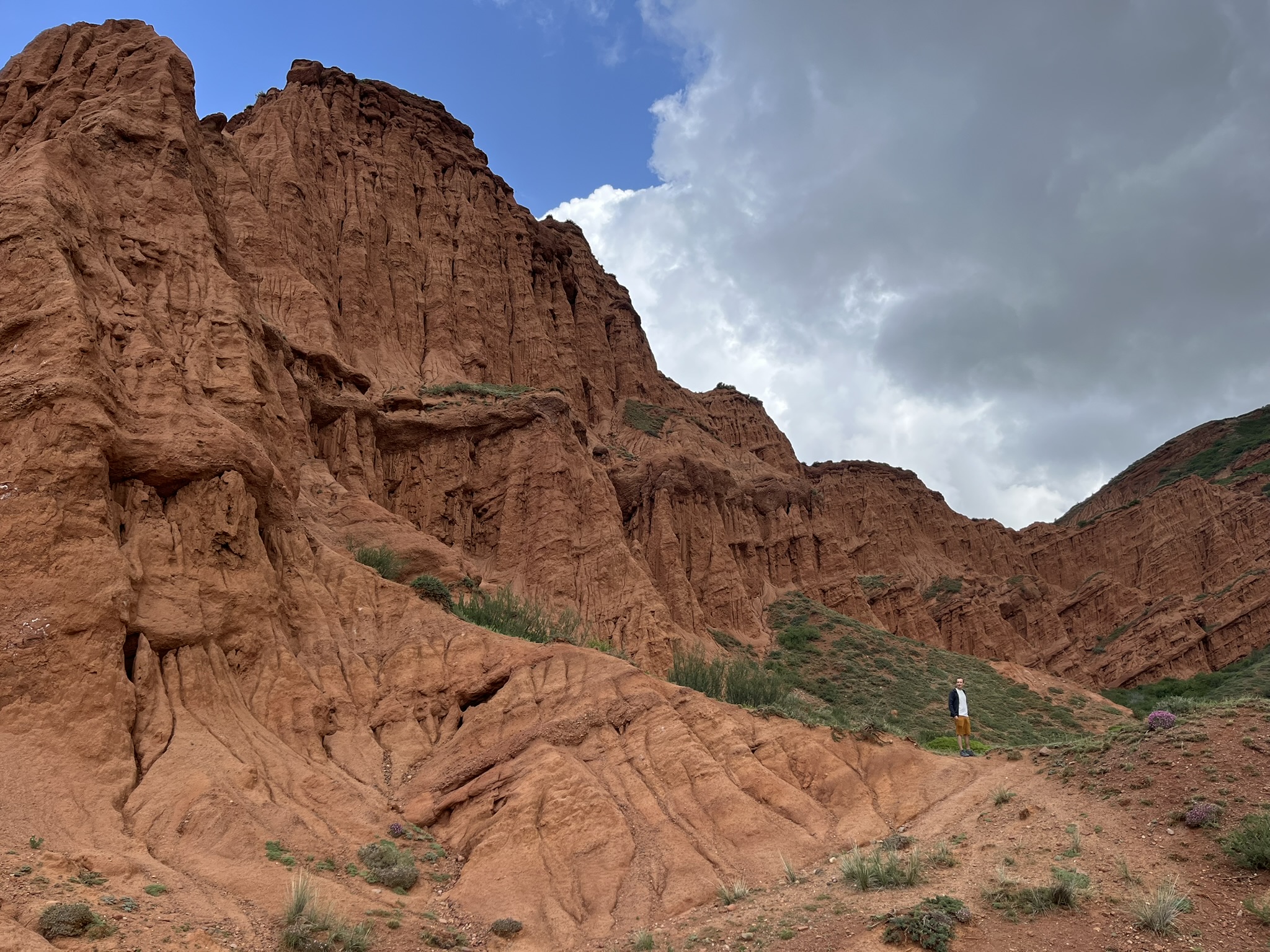 red mountains
